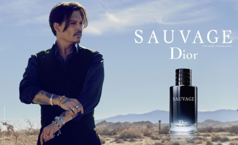 ディオールソバージュの広告をしているジョニーデップ